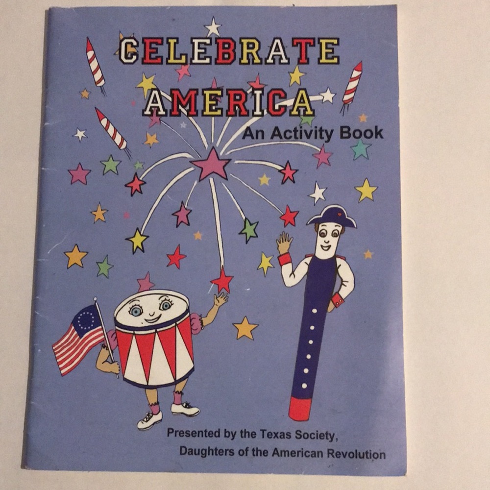 2 Activity Books - Picture 2 of 12